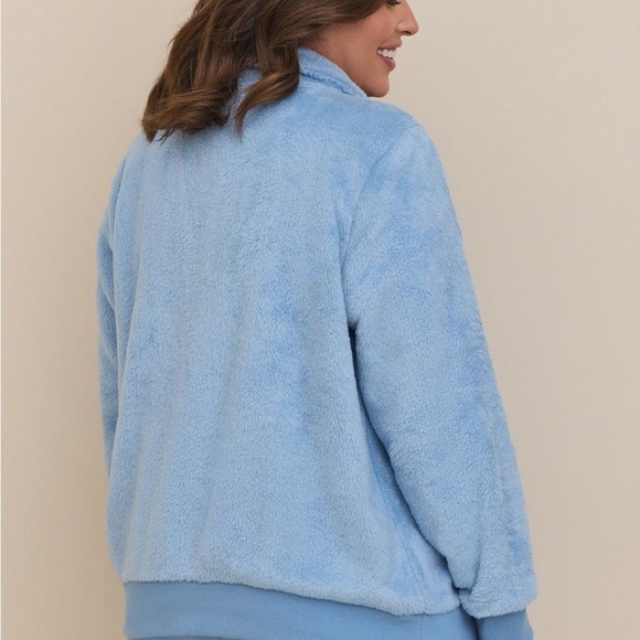 NWT Torrid Faux Fur Active Bomber Jacket, Size 1 (14-16) - Picture 7 of 15